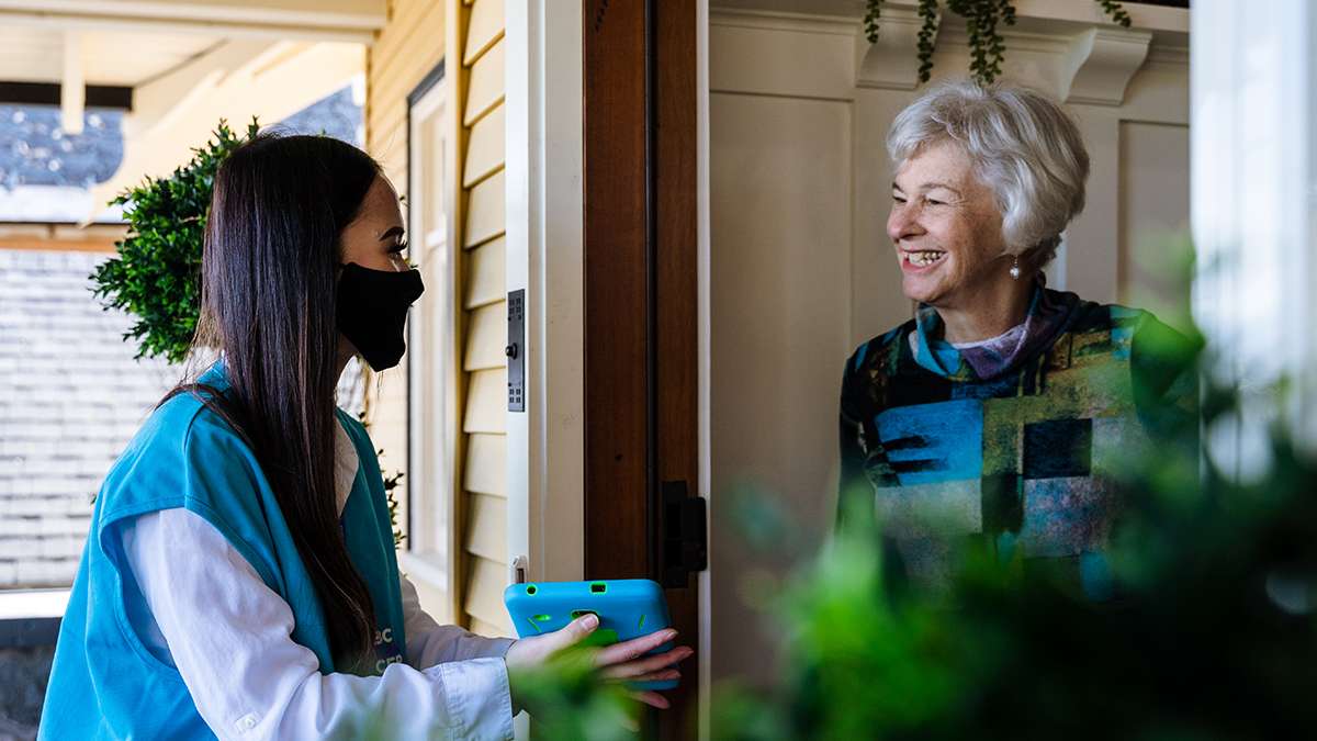 FieldForce representative speaking with a homeowner